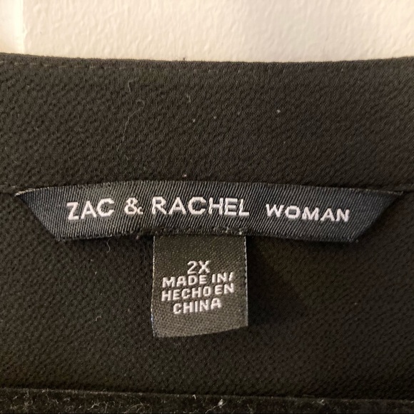 Zac and Rachel Blouse with rhinestone buttons - Picture 3 of 6